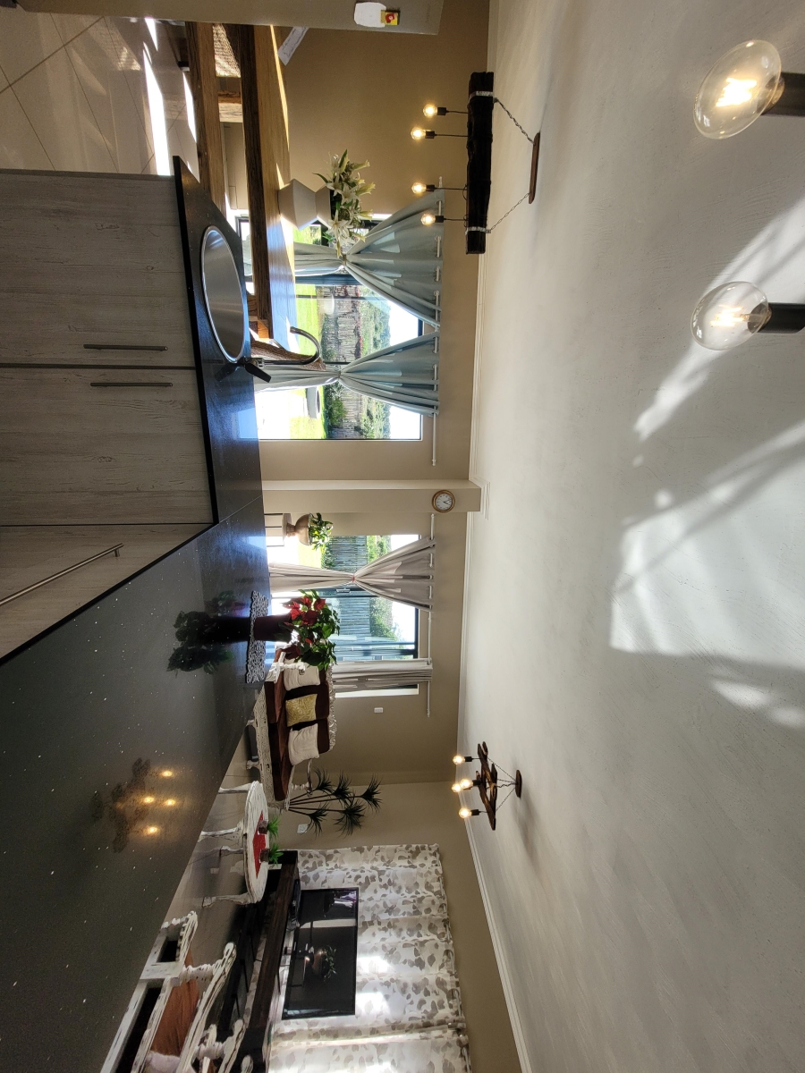 3 Bedroom Property for Sale in Wavecrest Eastern Cape